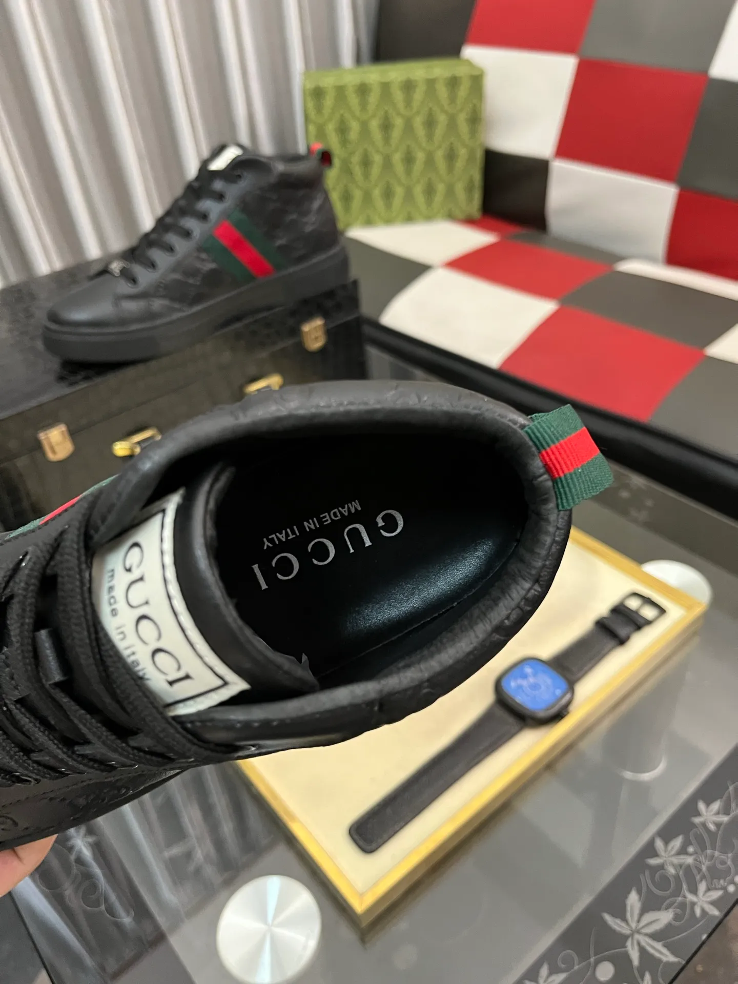 Men's shoes 💰460⌚️⌚️ 2025 new GUCCI Gucci 👊🏻 Upper 🇮🇹 imported first-layer cowhide 🇩🇪 lining imported sheepskin lining. The original outsole is molded to reflect the identity of every man, and the upper foot is elegant and stable🚶🏻🚶🏻The high-end custom counters reproduce the original version📯The shoe last remains unchanged regardless of wind and rain, and can withstand the verification of time🔍️,🔵 Size: 38-44.